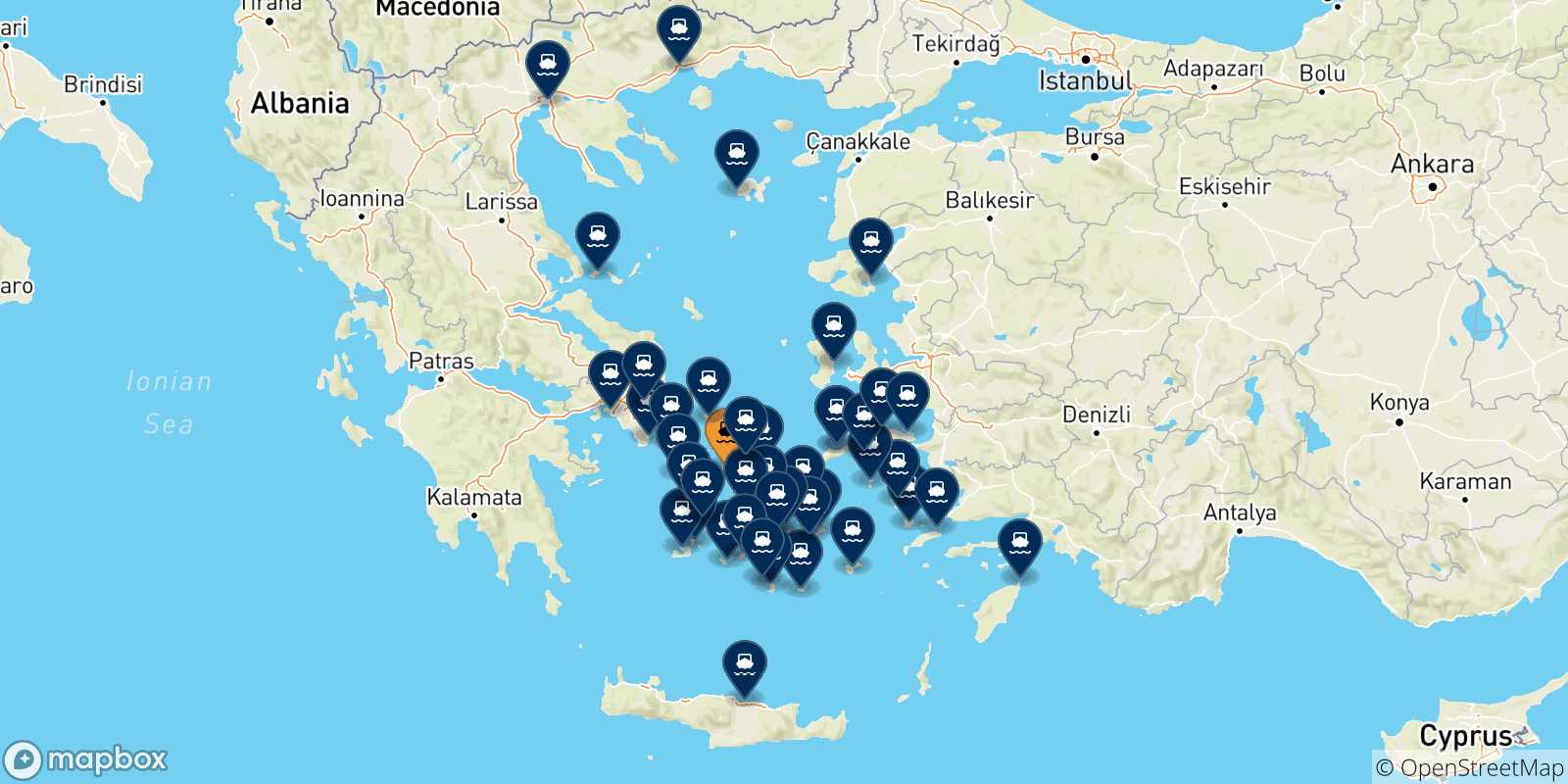 Mapa de las posibles rutas entre Syros y  Grecia